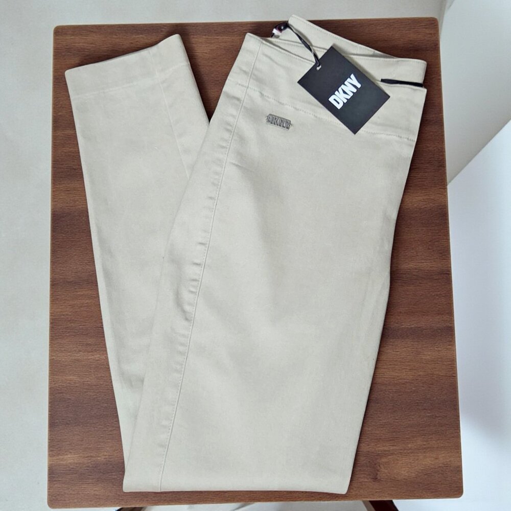 New DKNY Donna Karen New York Tan Skinny Flat Front Side Zipper Stretchy Pants 2
